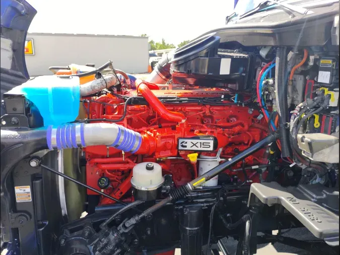 2022 Peterbilt 579