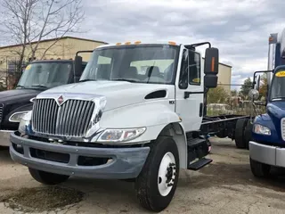 2019 NAVISTAR INTERNATIONAL 4300