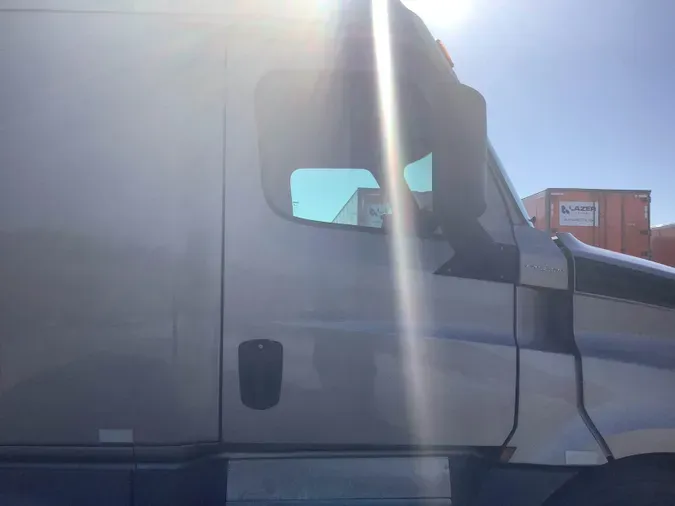 2020 Freightliner Cascadia