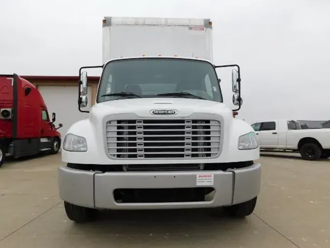 2018 Freightliner M2 106