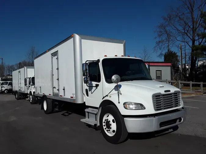 2018 FREIGHTLINER/MERCEDES M2 106