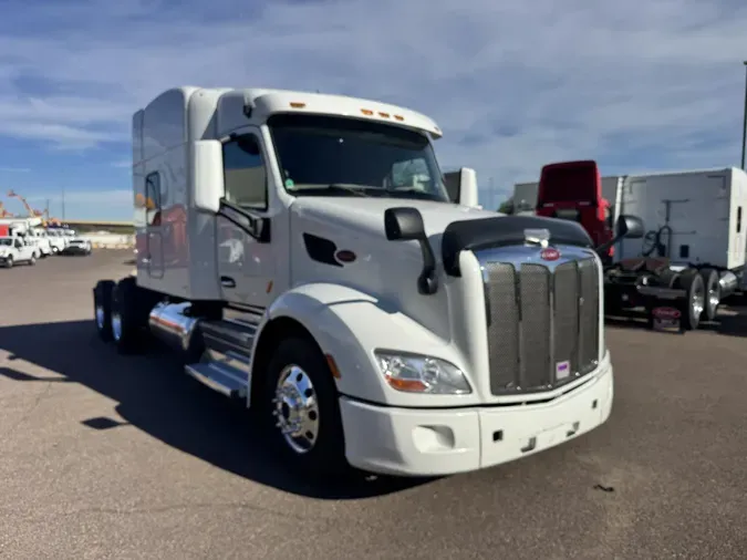 2022 Peterbilt 579