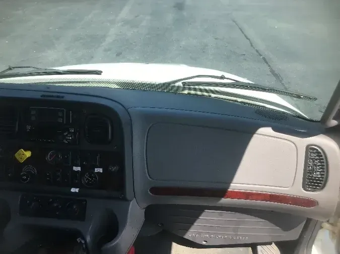 2018 FREIGHTLINER M2