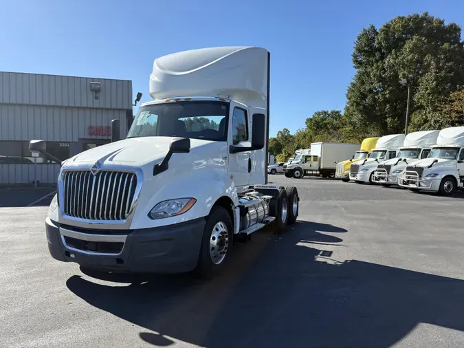 2020 International LT625