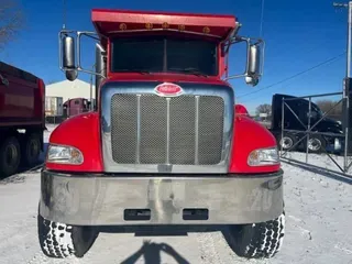 2021 Peterbilt 348V