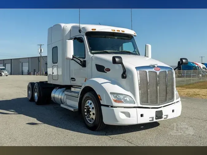 2019 PETERBILT 579