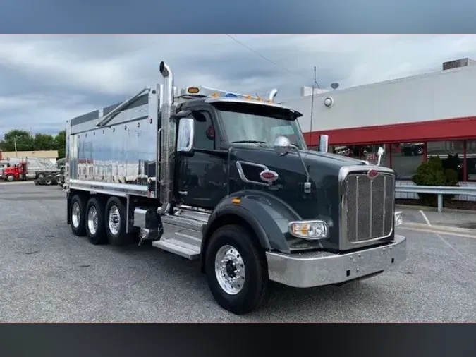 2025 Peterbilt 567