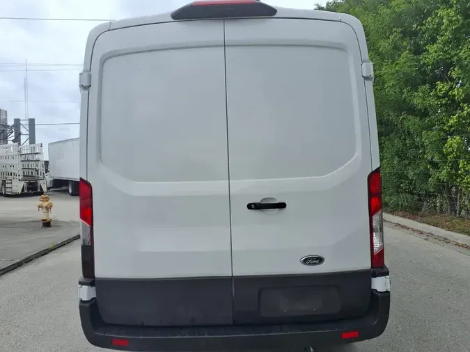 2021 FORD MOTOR COMPANY TRANSIT 250 MED ROOF