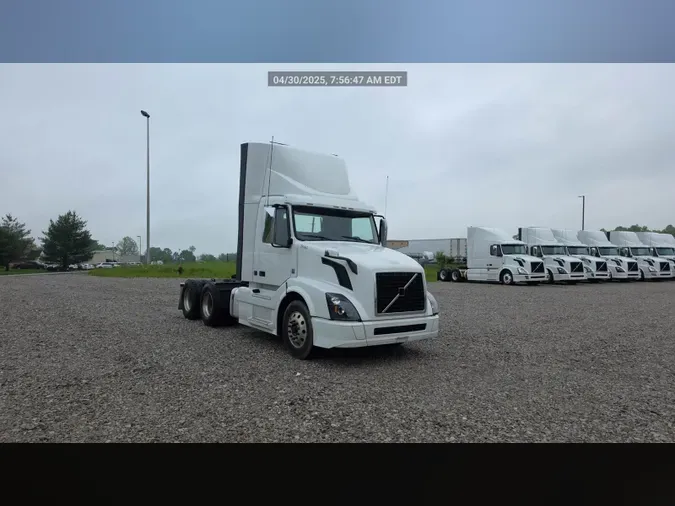 2018 Volvo VNL300c885ffc5e06cfd415c595248130705ad