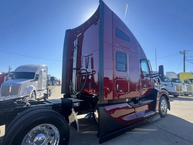 2024 Kenworth T680