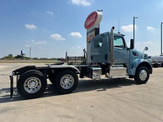 2022 Peterbilt 567