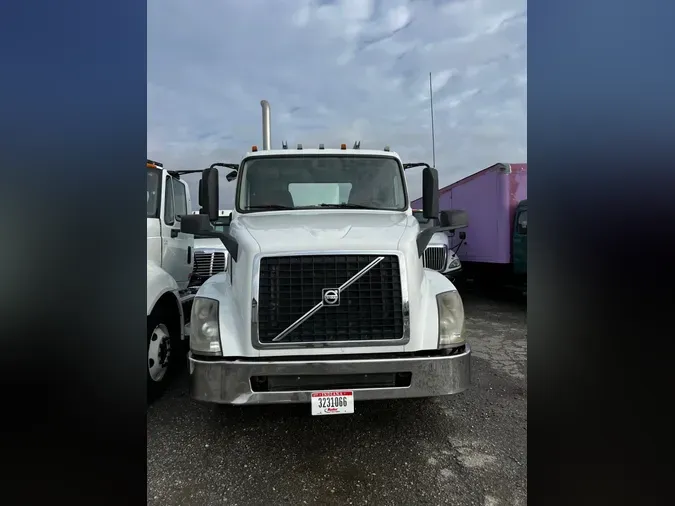 2016 VOLVO VNL42TRACTOR