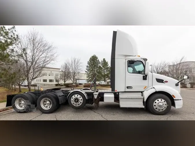 2019 PETERBILT 579