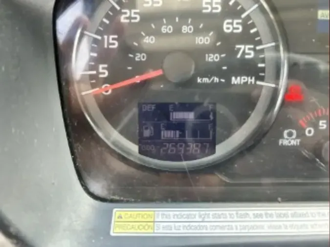 2015 HINO HINO 338