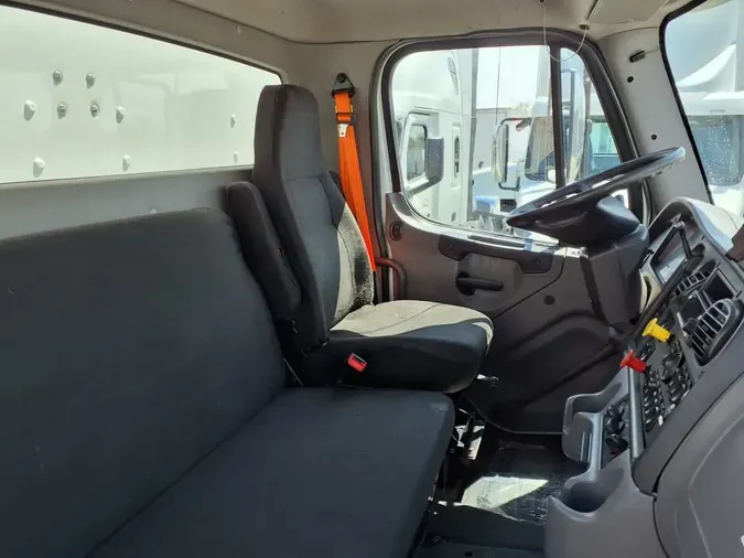 2016 FREIGHTLINER/MERCEDES 108SD