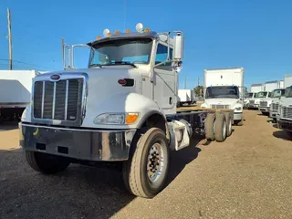 2019 PETERBILT 348