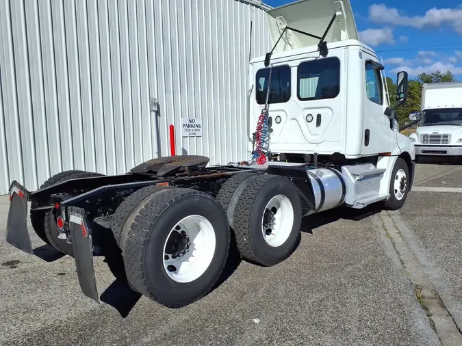 2022 FREIGHTLINER/MERCEDES NEW CASCADIA PX12664