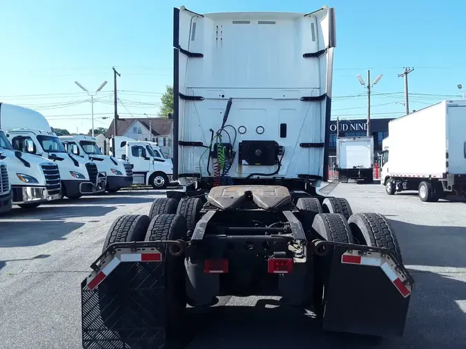 2020 NAVISTAR INTERNATIONAL LT625 SLPR CABc8aa87a9a072e7451da8056eed177559
