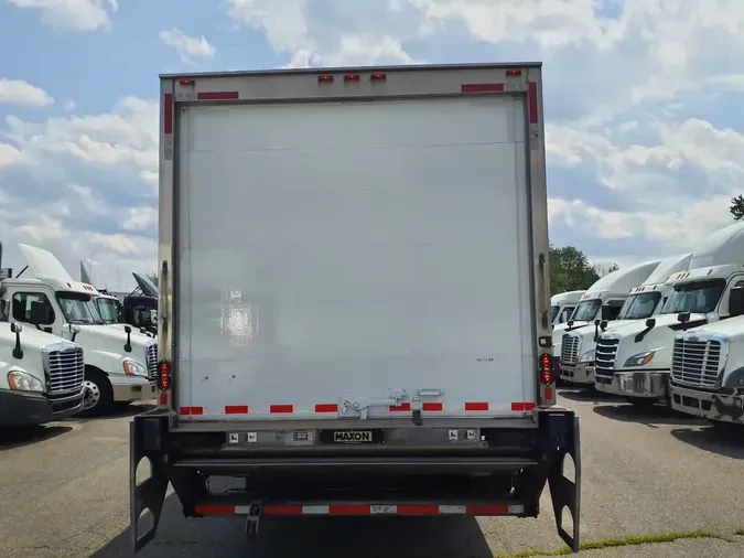 2018 FREIGHTLINER M2 106