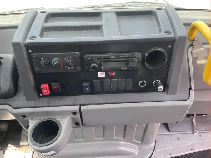 2012 Isuzu Reach