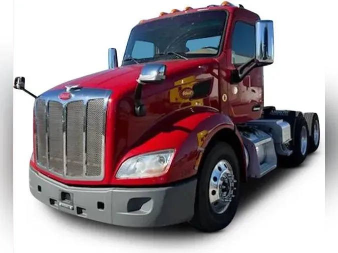 2016 Peterbilt 579c8adc348df925f50d65e34634f107bc9
