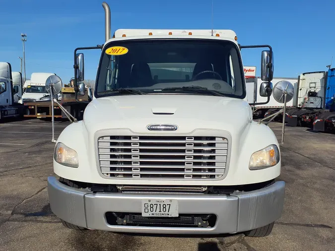 2017 FREIGHTLINER/MERCEDES M2 106