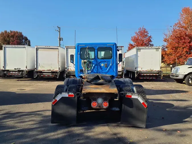 2016 FREIGHTLINER/MERCEDES CASCADIA 125