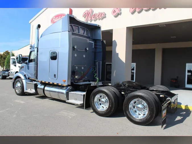2023 Peterbilt 579