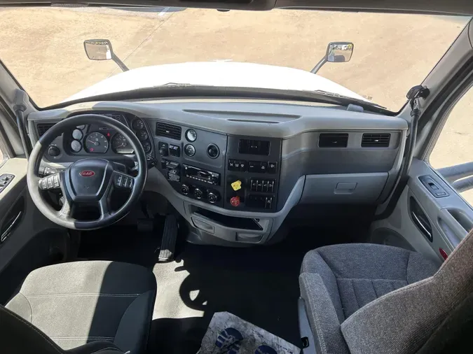 2021 Peterbilt 579