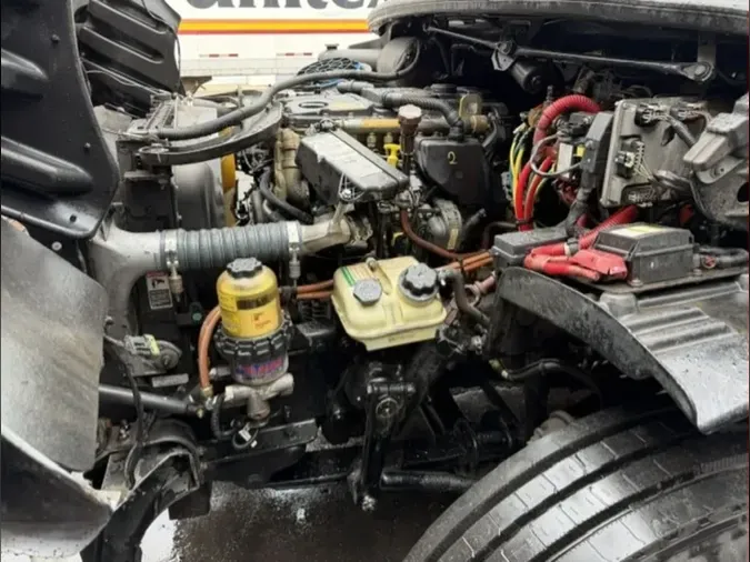 2019 FREIGHTLINER/MERCEDES M2 106