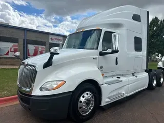 2019 INTERNATIONAL LT