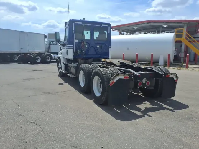 2020 FREIGHTLINER/MERCEDES CASCADIA 125