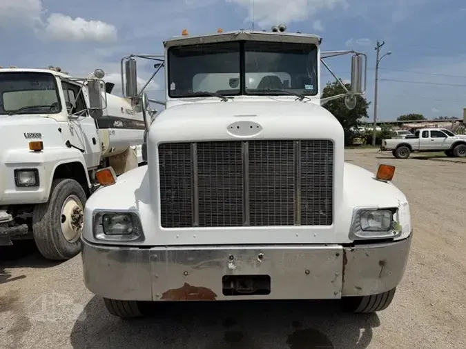 2002 PETERBILT 330c8c0a59f8aa14c0f692c019d6e7b84d4