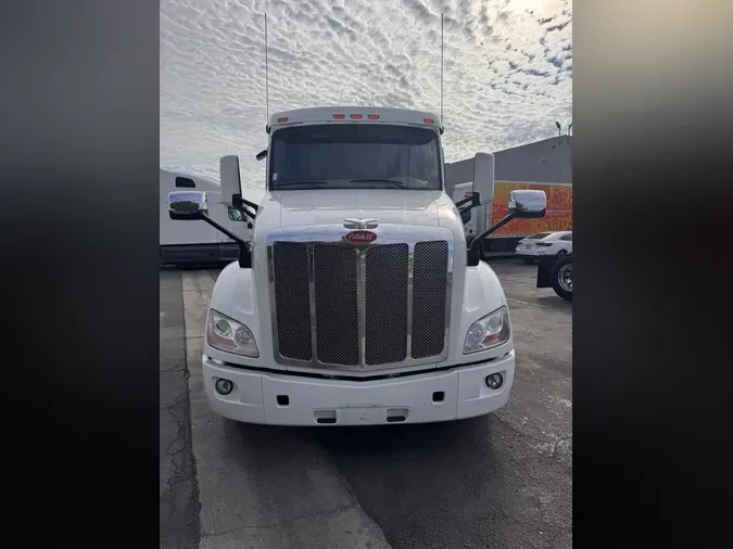 2022 Peterbilt 579