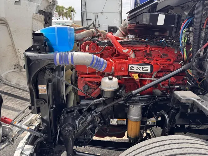 2022 Peterbilt 579