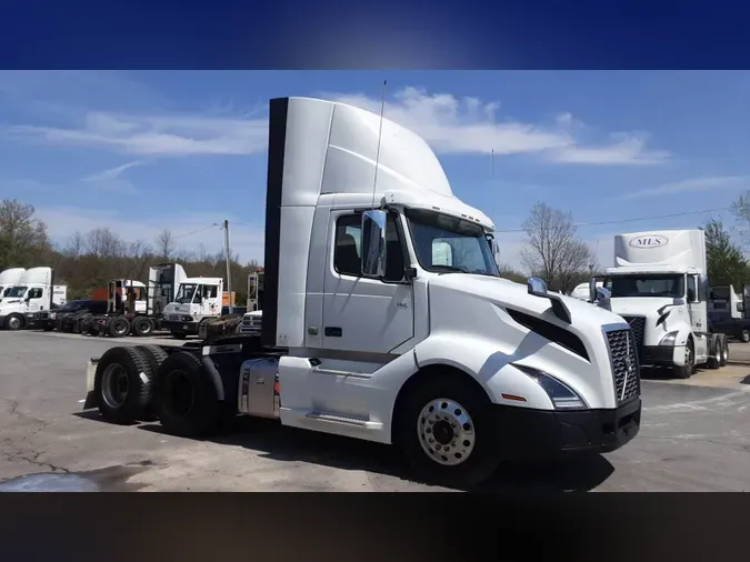 2019 Volvo VNL300