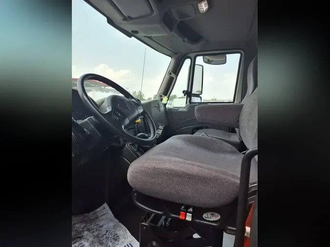 2019 NAVISTAR INTERNATIONAL 4300