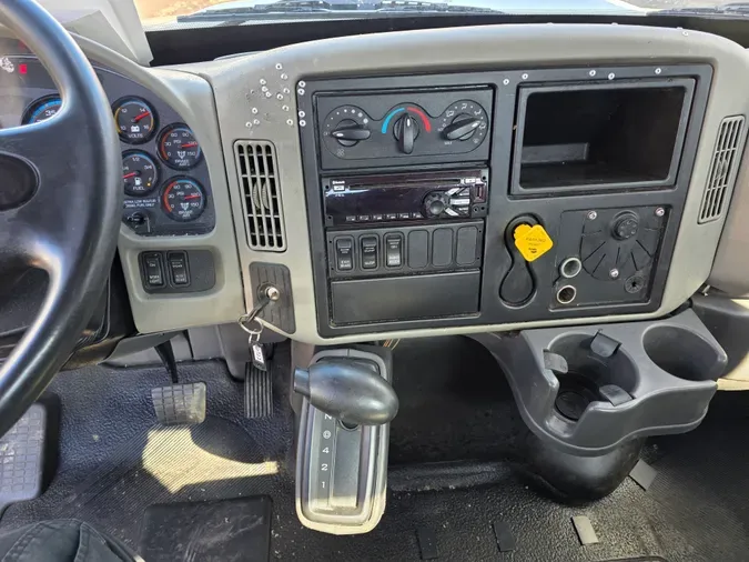 2019 NAVISTAR INTERNATIONAL 4300