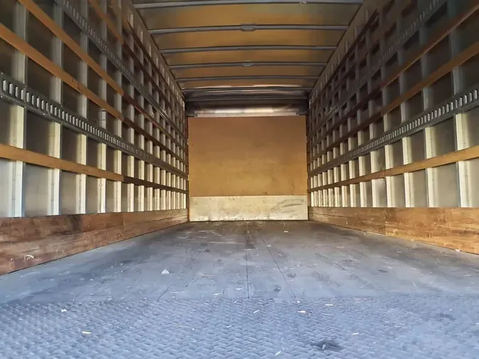 2019 FREIGHTLINER/MERCEDES M2 106