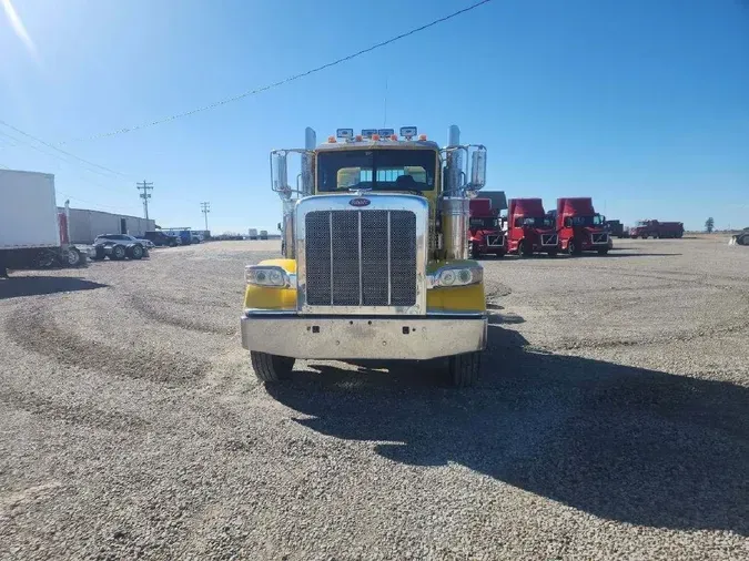 2009 PETERBILT 388