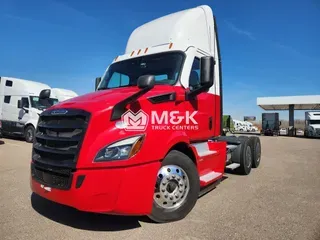 2023 FREIGHTLINER Cascadia 126