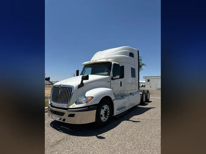 2019 NAVISTAR INTERNATIONAL LT625 SLPR CABc8cf312a763cc85f746d443015869146