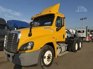 2017 FREIGHTLINER CASCADIA 125
