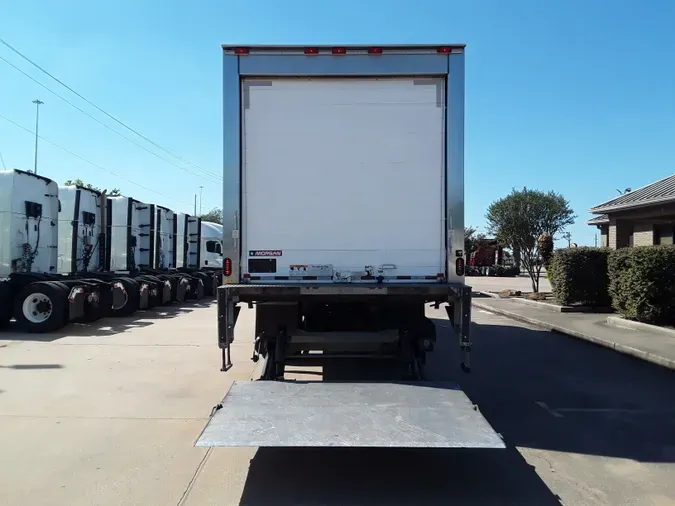 2019 FREIGHTLINER/MERCEDES M2 106