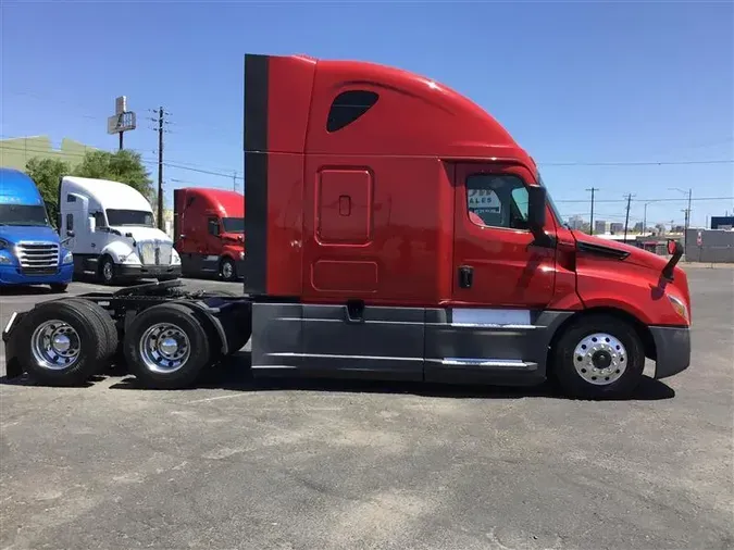 2020 FREIGHTLINER CASCADIA