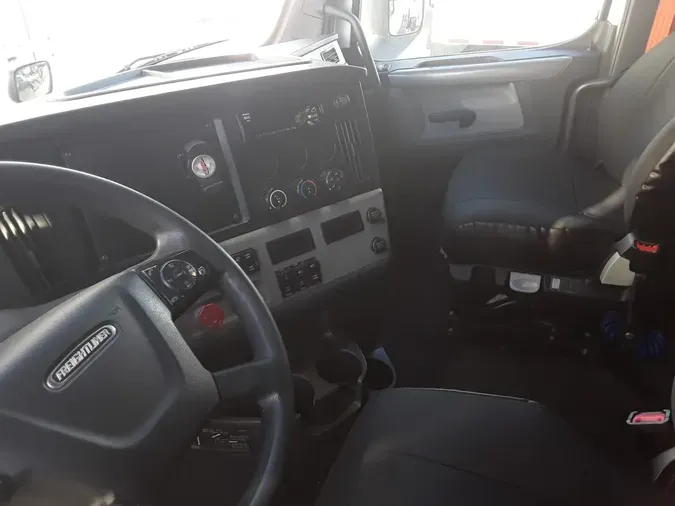 2020 FREIGHTLINER/MERCEDES NEW CASCADIA PX12664