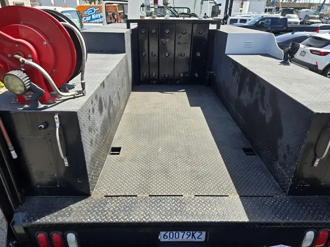 2011 Hino 268A