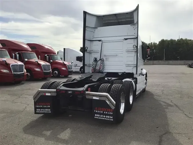 2021 VOLVO VNR64T640c8d4d77aa77372d6cac25bfeb2db5be2