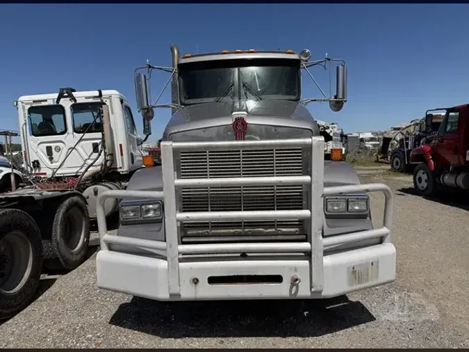 2012 KENWORTH T800