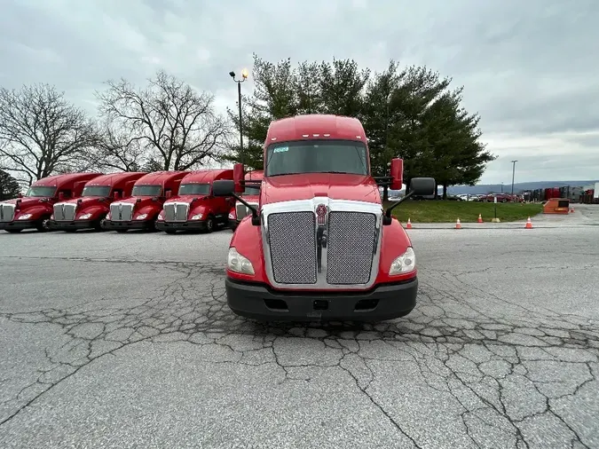 2020 Kenworth T680